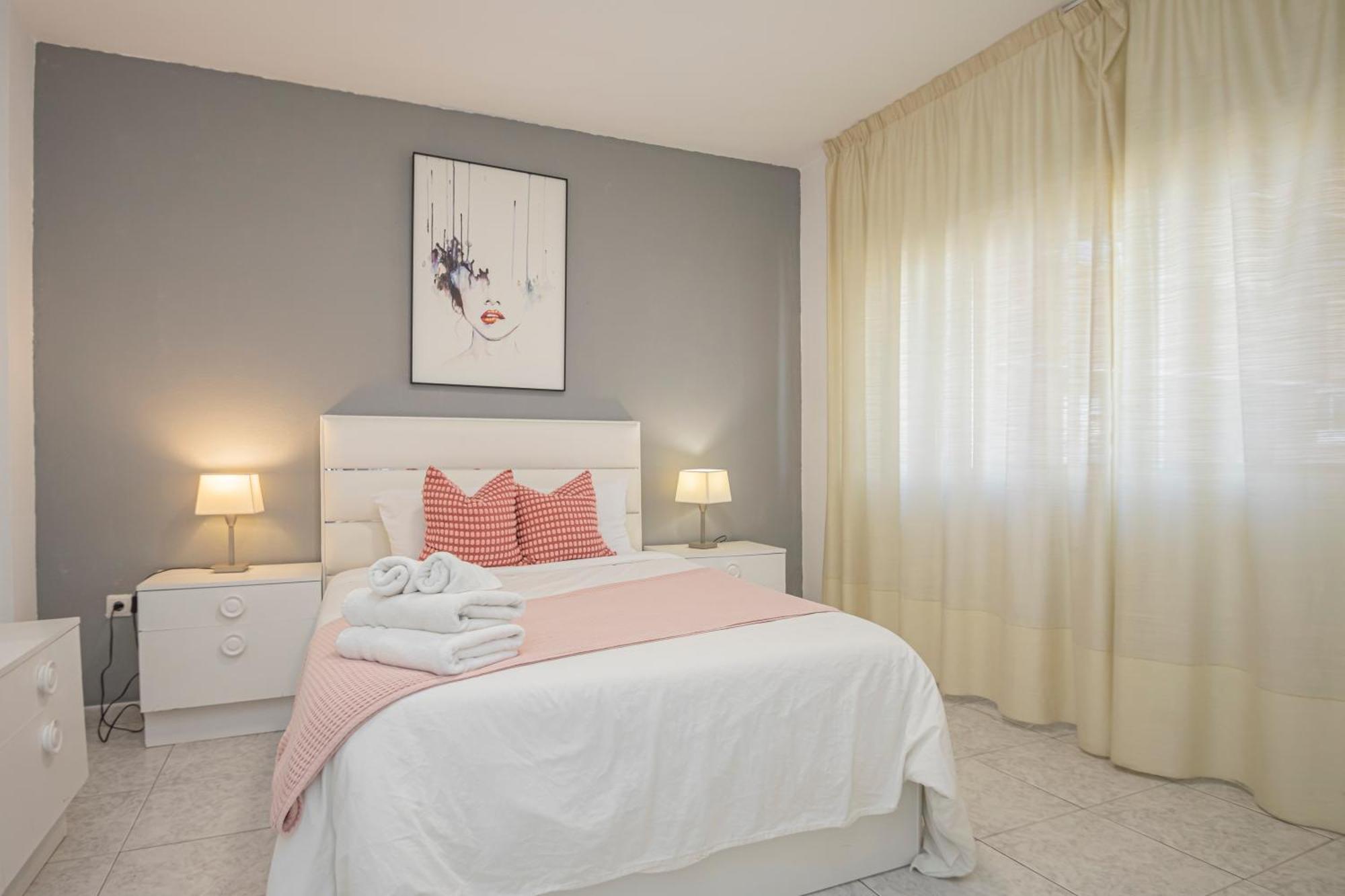 Perfect Getaway In Triana - 15M Walk Giralda Apartman Sevilla Kültér fotó